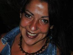 sono-nata-da-una-violenza-carnale