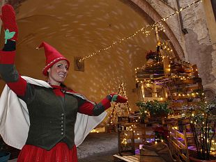 babbo-natale-si-aggira-per-la-toscana
