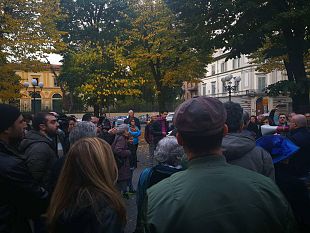 cittadini-in-piazza-indipendenza-centro-storico-unito-contro-il-degrado