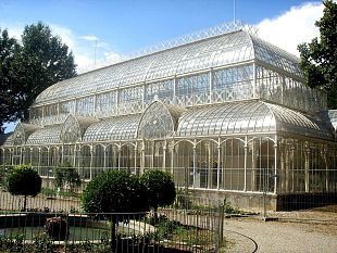 ladri-in-via-bolognese-derubati-i-giardinieri-comunali