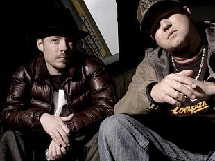 b101251512-al-viper-theatre-gli-herbaliser