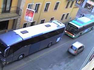 b401241417-l-hotel-di-via-maragliano-in-contenzioso-con-i-residenti-della-zona