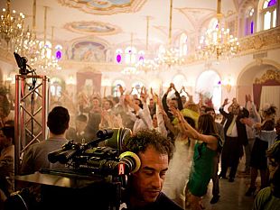 b303131608-reality-di-matteo-garrone-allo-stensen