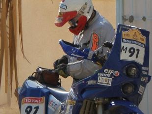 b001011529-anche-un-rallysta-fiorentino-al-via-della-dakar-2010