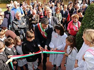 b310281543-inaugurata-da-matteo-renzi-una-nuova-biblioteca-al-galluzzo
