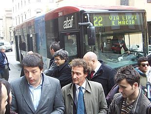 b103151400-ataf-sul-bus-con-un-sms-bonaccorsi-ai-sindacati-siete-malati-di-scioperite