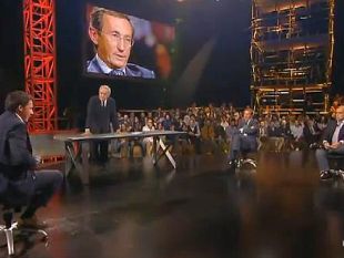 b210261043-della-valle-e-renzi-da-santoro-firenze-contro-tutti-video