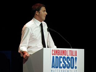 b210262153-matteo-renzi-riempe-il-mandela-forum-video-e-foto-della-serata