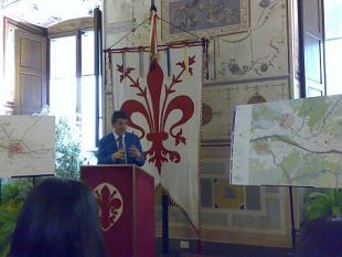 b010151558-matteo-renzi-ha-presentato-il-nuovo-piano-strutturale-per-firenze