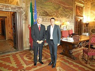 b309261504-il-sindaco-renzi-ha-incontrato-l-ambasciatore-russo-sergey-razov