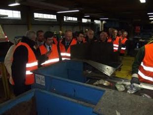 b312031302-ministro-dell-ambiente-andrea-orlando-in-visita-ad-impianti-revet