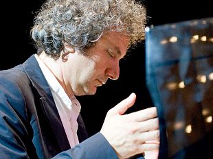 b307141326-cacciapaglia-al-centro-pecci-per-prato-estate-2013