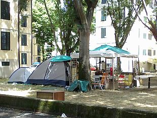 b106092012-pdl-nomadi-abusivi-acampati-a-ponte-di-mezzo-si-intervenga