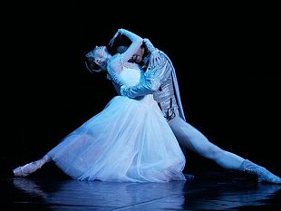 b301021454-balletto-novecentesco-a-pisa-con-romeo-e-giulietta