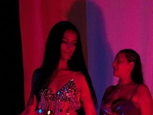 b107131448-attrici-per-una-sera-in-nome-della-liberta