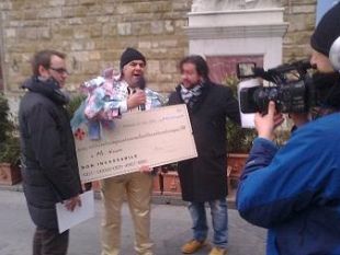 b202101903-quanto-costa-la-giunta-renzi-striscia-non-molla-e-torna-a-firenze