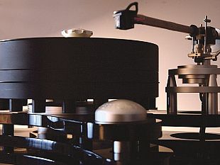 carlo-cantini-presenta-fotografare-il-suono-un-viaggio-audiofilo