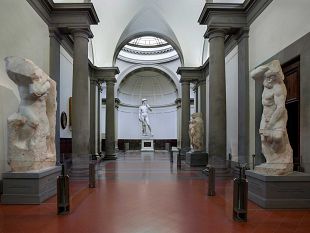 riapre-la-galleria-dellaccademia-di-firenze