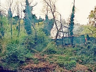 incendio-al-galluzzo-interviene-lelicottero-della-regione