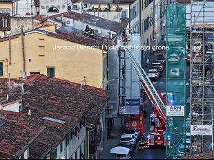via-pisana-incendio-in-uno-studio-professionale