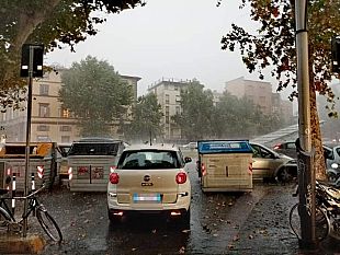 a-firenze-evento-meteorologico-straordinario-e-imprevedibile