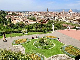 firenze-fiorita-ecco-lopera-dei-giardinieri-comunali