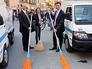 firenze-a-quadrifoglio-8-nuovi-mezzi-elettrici
