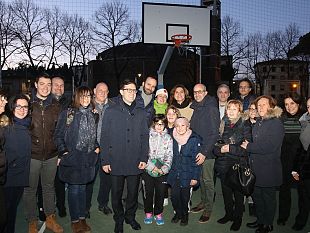 nuova-piazza-elia-dalla-costa-giochi-tavoli-e-panchine-a-gavinana