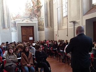 back-to-school-il-funzionario-ue-torna-nella-sua-scuola-fiorentina