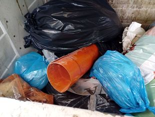 rifiuti-lasciati-per-strada-piu-ispettori-per-il-controllo-a-firenze