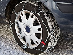 dal-15-novembre-torna-lobbligo-delle-catene