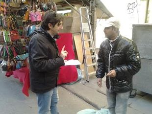 immigrati-decalogo-del-rispetto-distribuito-a-firenze