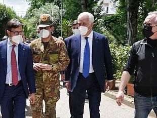 vaccini-la-toscana-e-partita-male-ma-adesso-fa-la-sua-parte