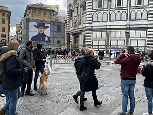 spavento-in-piazza-duomo-crolla-linstallazione-della-marathon