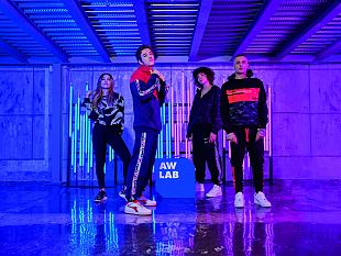 aw-lab-presenta-la-selezione-ss20-di-ana-mena-dani-faiv-low-kidd-e-madame