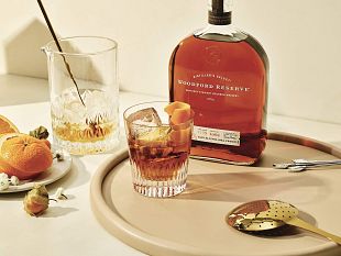 i-locali-di-tutto-il-mondo-celebrano-lo