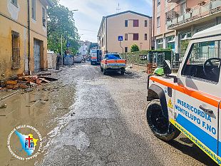alluvione-in-romagna-misericordie-toscane-ancora-in-prima-linea