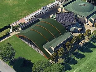 san-marcellino-la-piscina-avra-una-copertura-mobile-telescopica