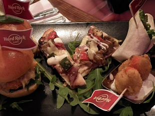 un-veg-friendly-menu-all-hard-rock-cafe