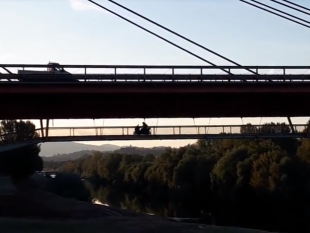 auto-si-ribalta-sul-viadotto-dellindiano-donna-in-ospedale