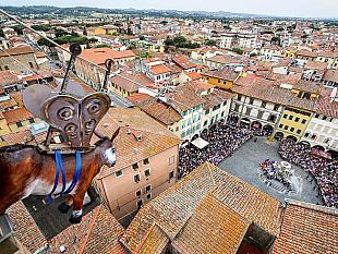 empoli-il-volo-del-ciuco-compie-540-anni