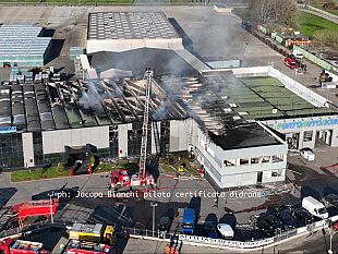 empoli-incendio-in-una-azienda-in-via-lucchese