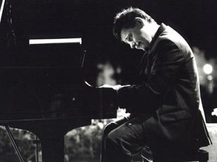 a803210944-parte-da-lucca-il-tour-internazionale-puccini-jazz-recondite-armonie