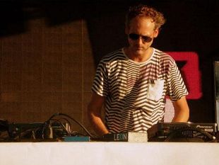 b007221946-galaxia-medicea-chiude-con-richard-dorfmeister-e-2pigeones