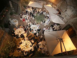 b205281545-task-force-e-presidi-in-piazza-dura-la-vita-per-la-movida-fiorentina