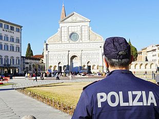 tentano-di-borseggiare-anziane-in-centro