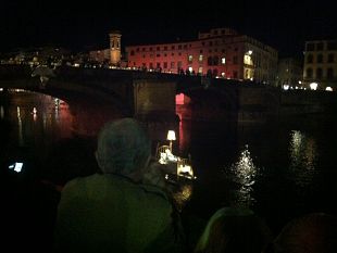 pitti-cena-su-ponte-s-trinita-spettacolo-e-nuove-luci-sul-ponte-vecchio