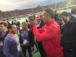 la-partita-del-cuore-negli-scatti-del-grande-red-ronnie
