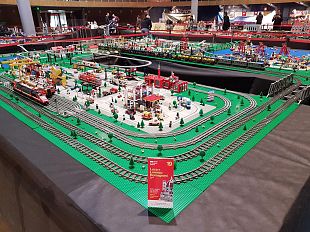 nel-2018-si-celebrano-i-60-anni-del-mattoncino-e-i-40-dei-personaggi-lego