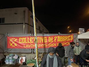 texprint-un-furgone-stava-per-investire-i-lavoratori-in-sciopero